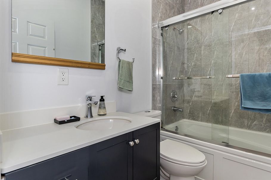 5564 Elizabeth Street Vancouver, BC - 8