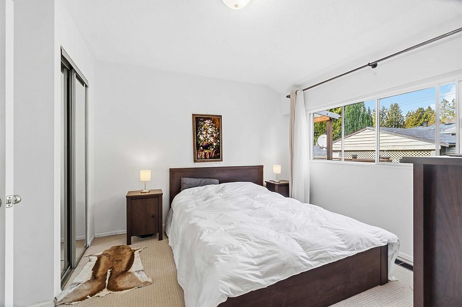 552 W 29th Street North Vancouver, BC - 14