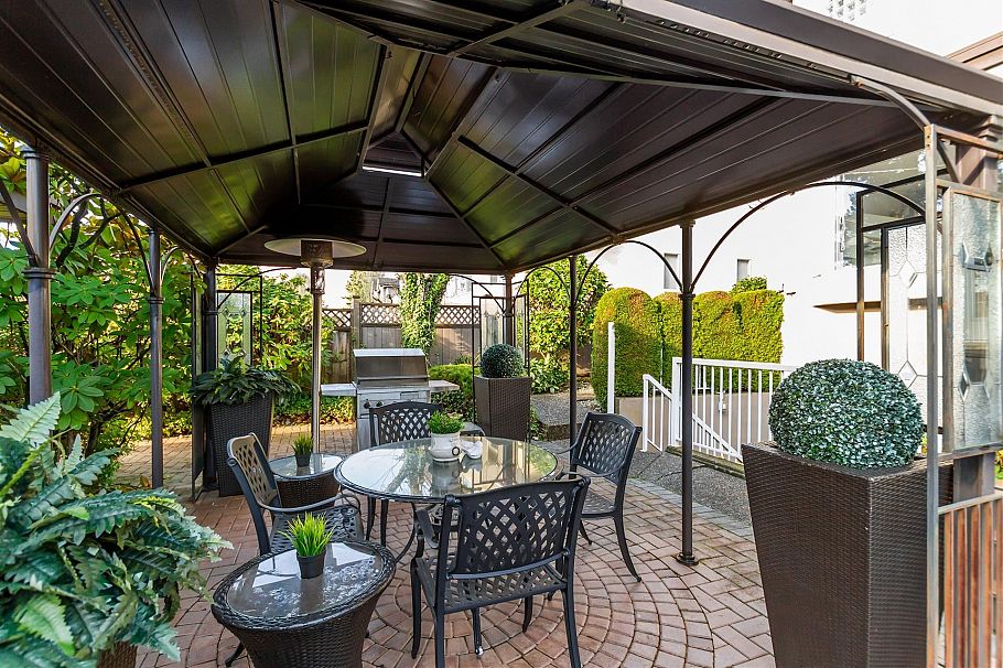 1028 W 51st Avenue Vancouver, BC - 25