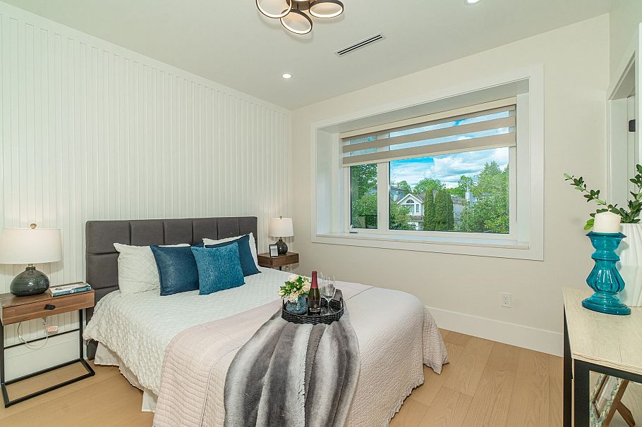 1552 W 66th Avenue Vancouver, BC - 11