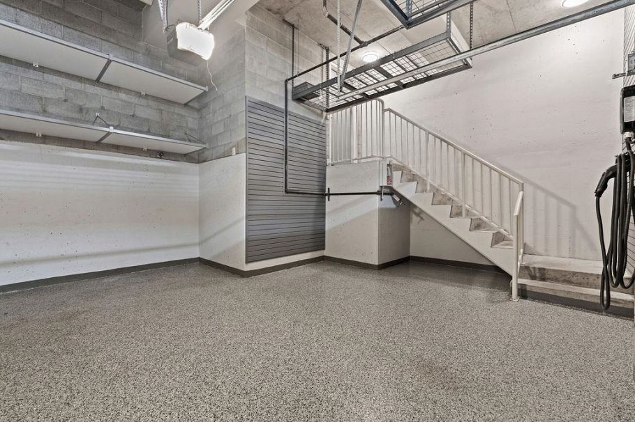 123 Aquarius Mews Vancouver, BC - 37