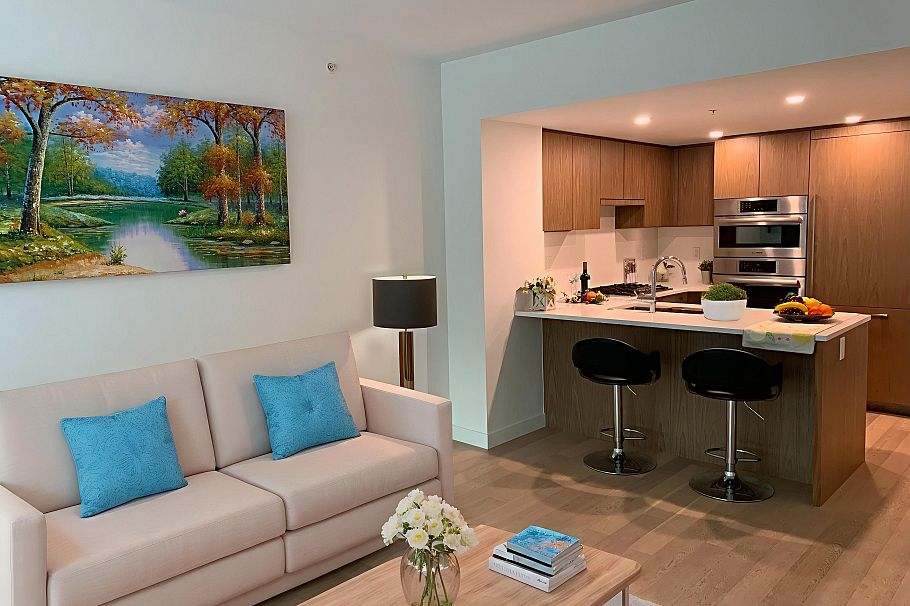 102 4988 Cambie Street Vancouver, BC - 2