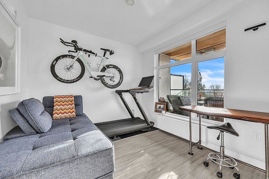 205 733 E 3rd Street North Vancouver, BC - 18