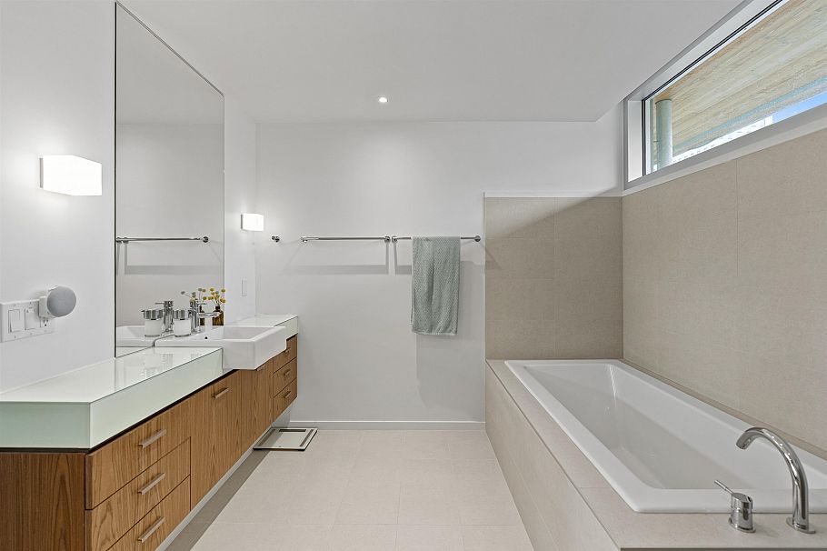 7 850 W 8th Avenue Vancouver, BC - 22