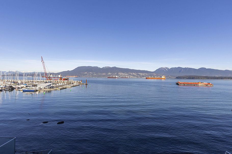 3655 Cameron Avenue Vancouver, BC - 34