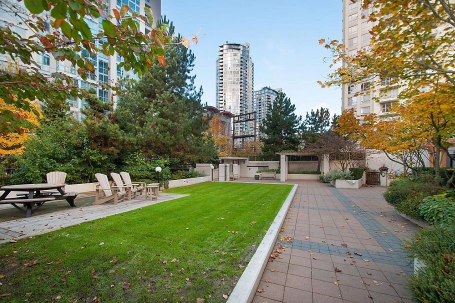 1801 1295 Richards Street Vancouver, BC - 25