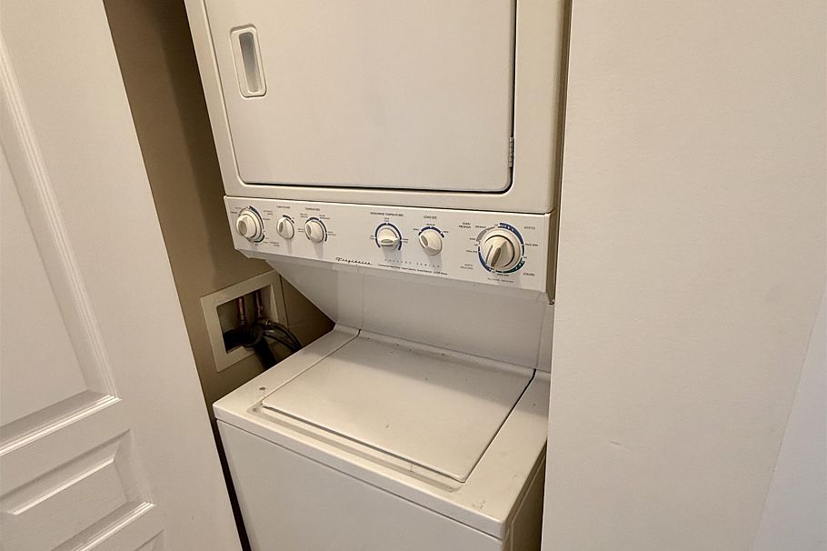 302 4028 Knight Street Vancouver, BC - 12