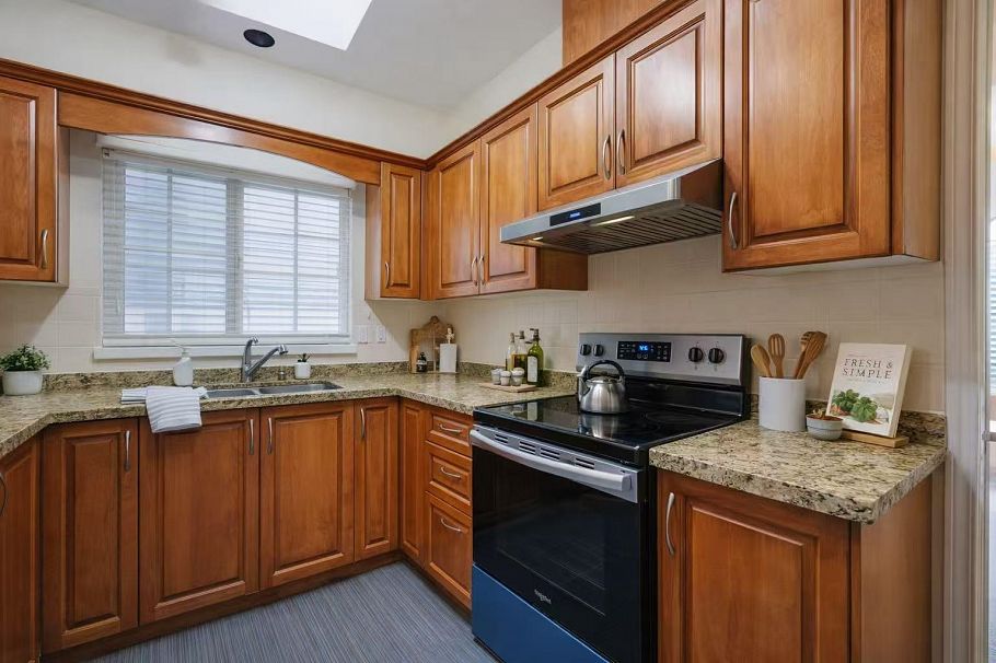 4774 Knight Street Vancouver, BC - 9