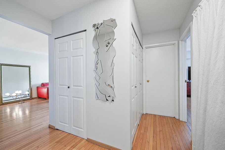 202 8770 Laurel Street Vancouver, BC - 6