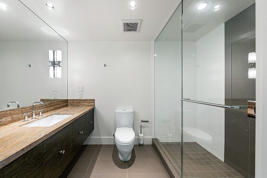 4104 667 Howe Street Vancouver, BC - 24