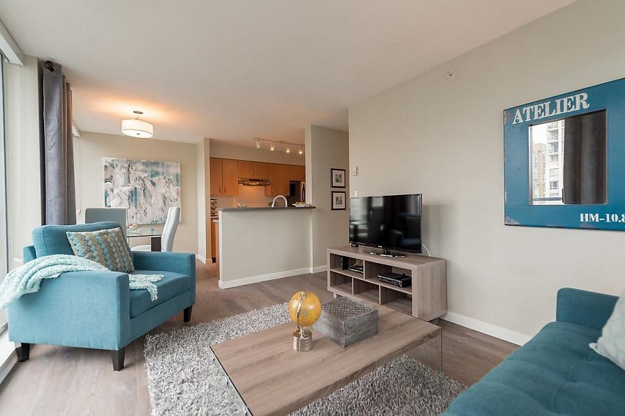 1801 1295 Richards Street Vancouver, BC - 3