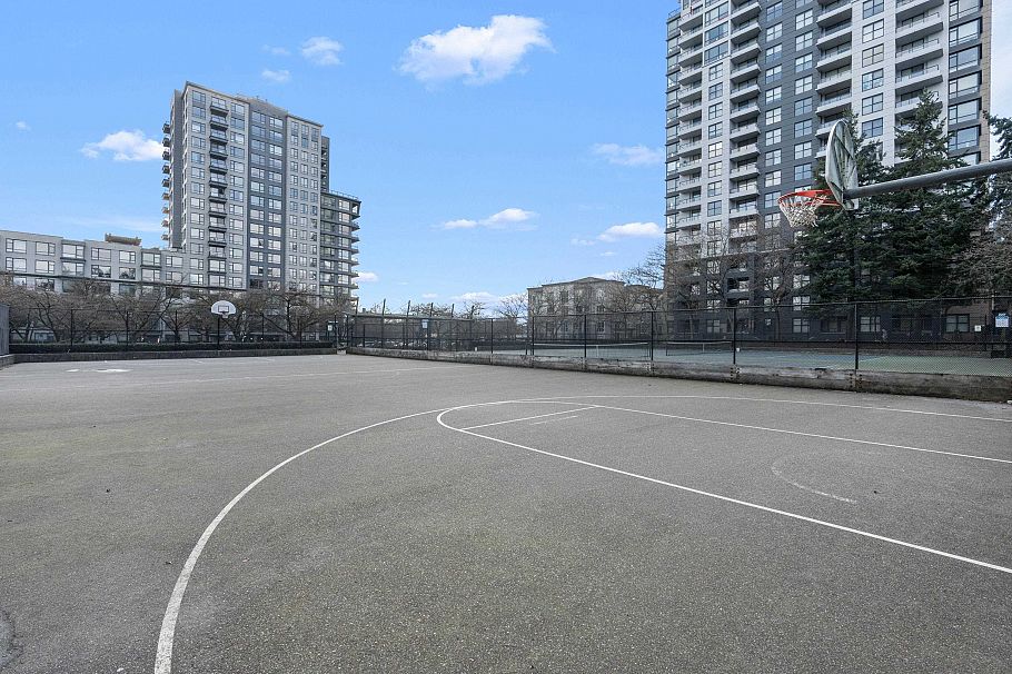 1703 3663 Crowley Drive Vancouver, BC - 24