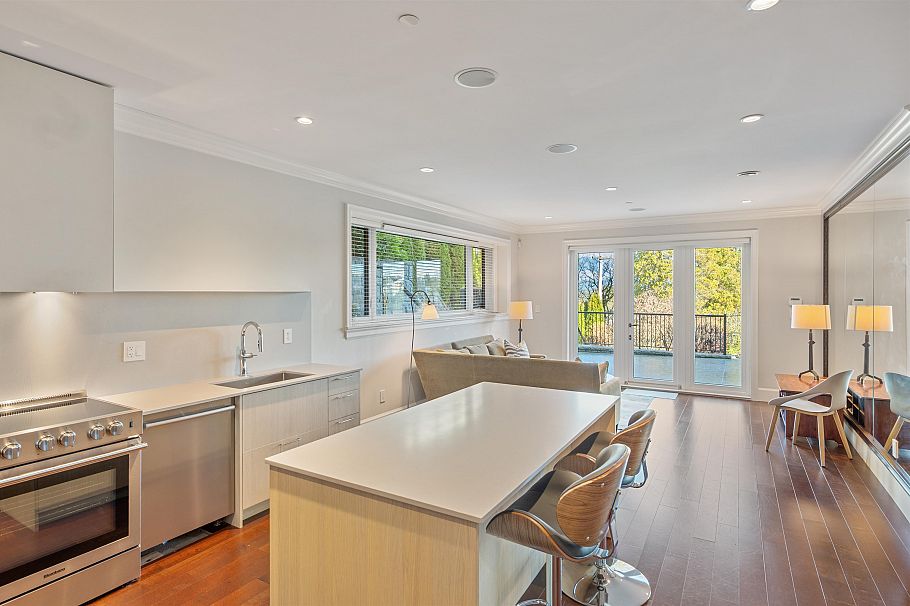 4578 Puget Drive Vancouver, BC - 19