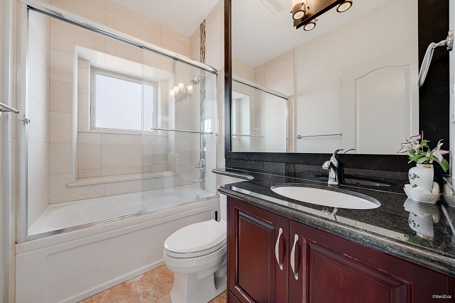 6633 Neal Street Vancouver, BC - 22