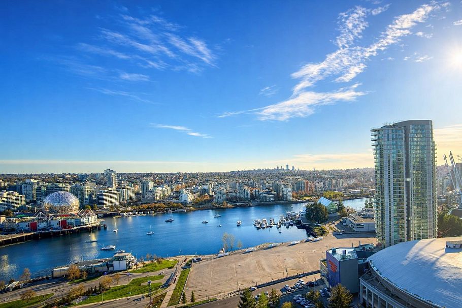 2803 688 Abbott Street Vancouver, BC - 1