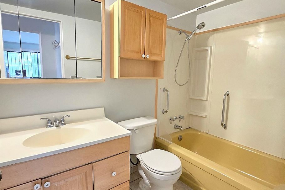 207 350 E 5th Avenue Vancouver, BC - 12