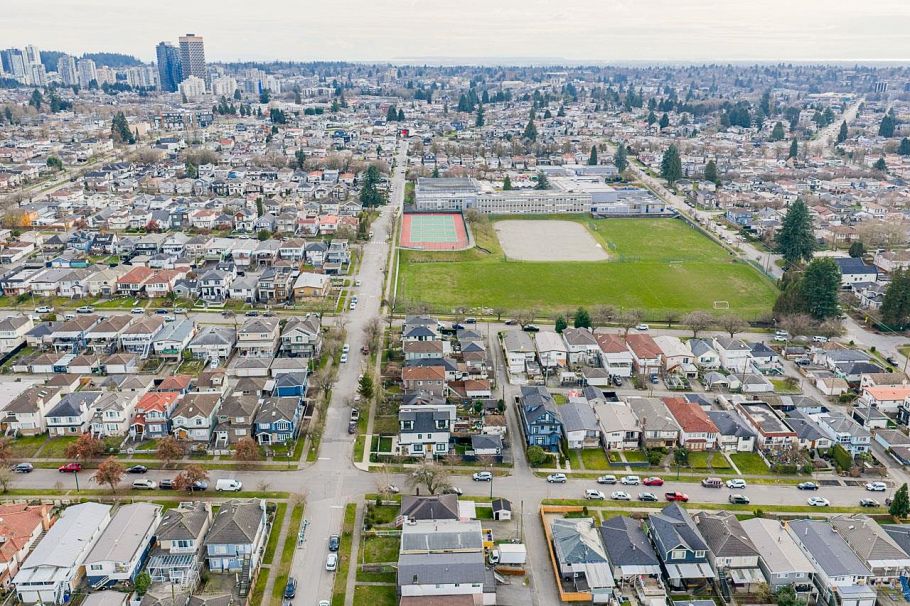 3895 Windermere Street Vancouver, BC - 34