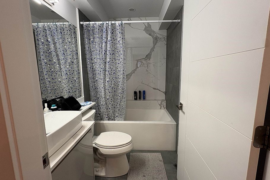 3429 Dundas Street Vancouver, BC - 19