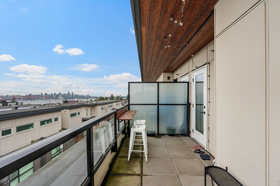 27 533 E 3rd Street North Vancouver, BC - 31