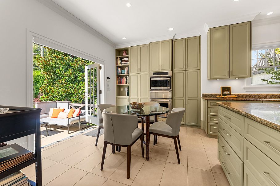 6339 Adera Street Vancouver, BC - 5