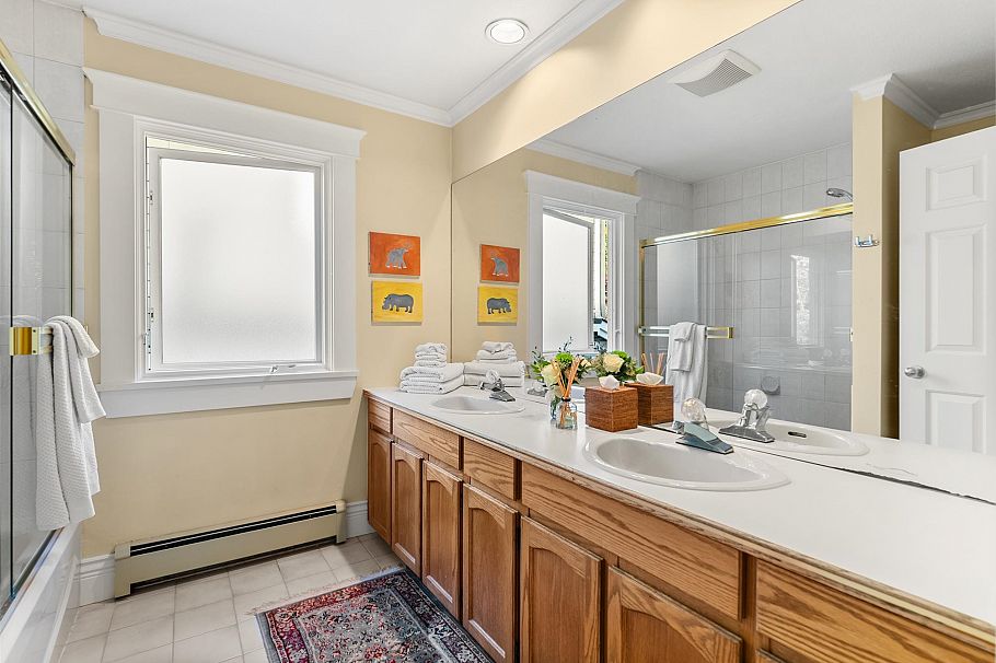 3171 W 42nd Avenue Vancouver, BC - 37