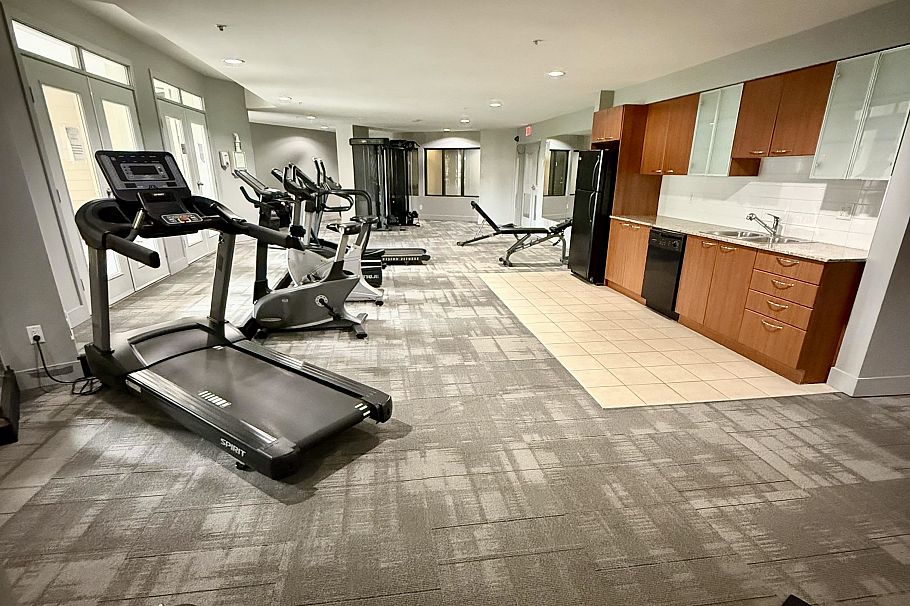 302 4028 Knight Street Vancouver, BC - 16