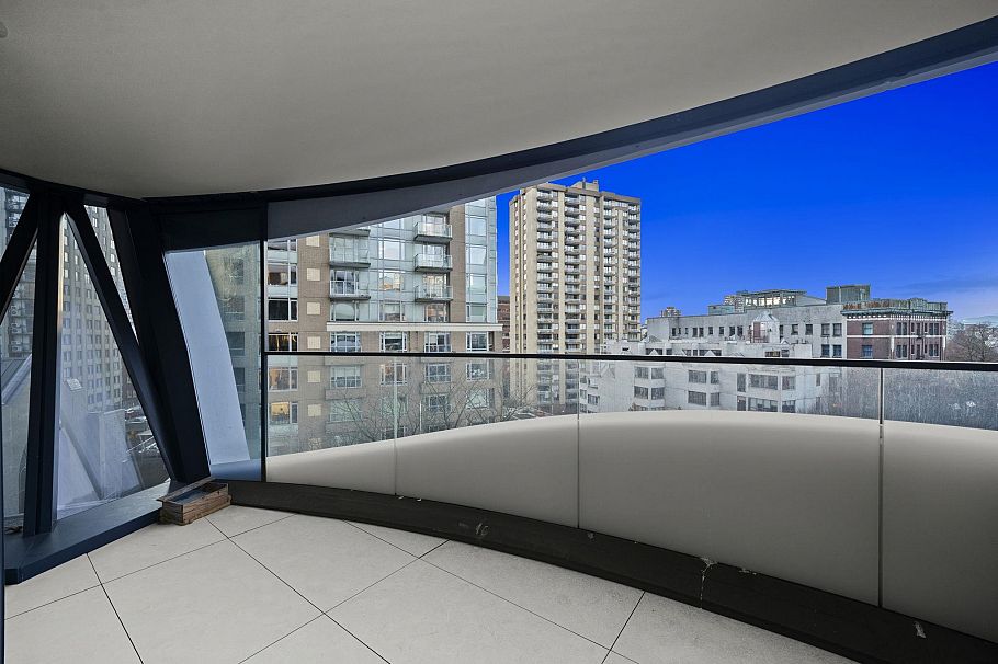 703 1033 Nelson Street Vancouver, BC - 28