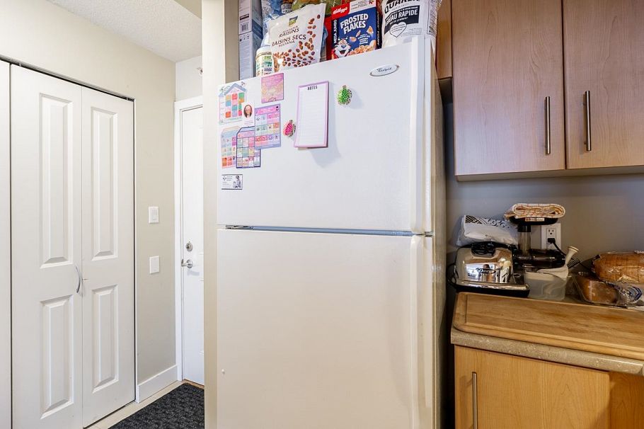 211 3660 Vanness Avenue Vancouver, BC - 16