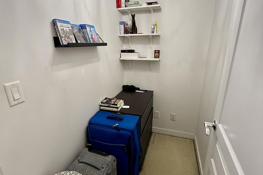 302 4028 Knight Street Vancouver, BC - 11