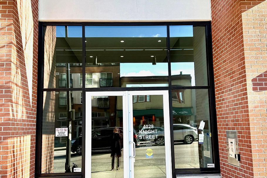 302 4028 Knight Street Vancouver, BC - 3