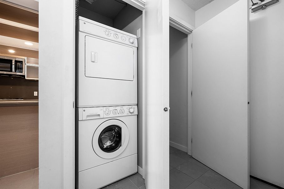 2602 833 Seymour Street Vancouver, BC - 12