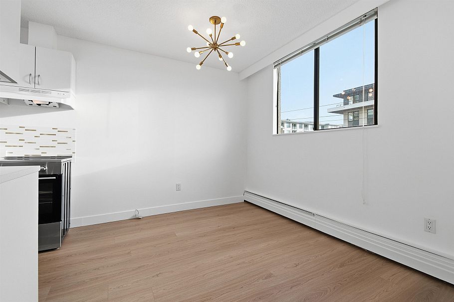 407 145 St. Georges Avenue North Vancouver, BC - 11