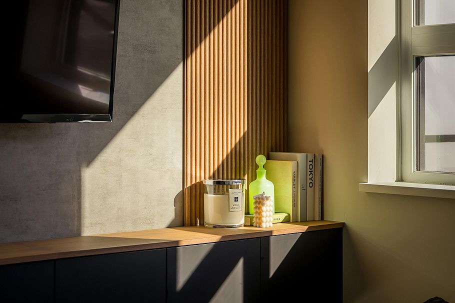 135 W 41st Avenue Vancouver, BC - 2