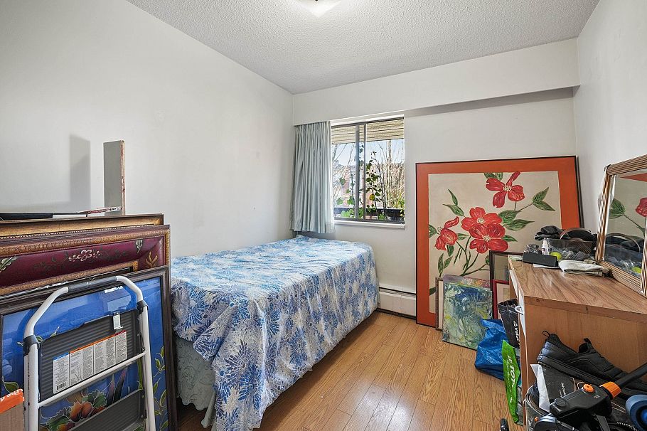 202 8770 Laurel Street Vancouver, BC - 12
