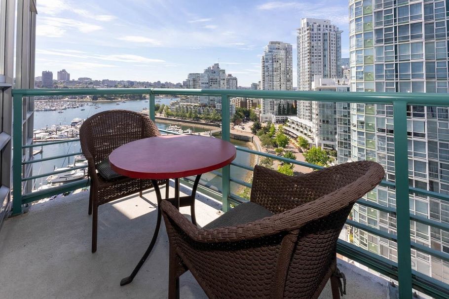 1703 1067 MARINASIDE CRESCENT, Vancouver BC V6Z 3A4 Vancouver, BC - 9