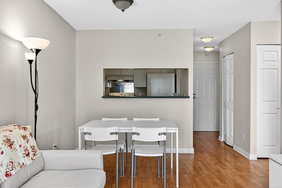 1201 5189 Gaston Street Vancouver, BC - 10