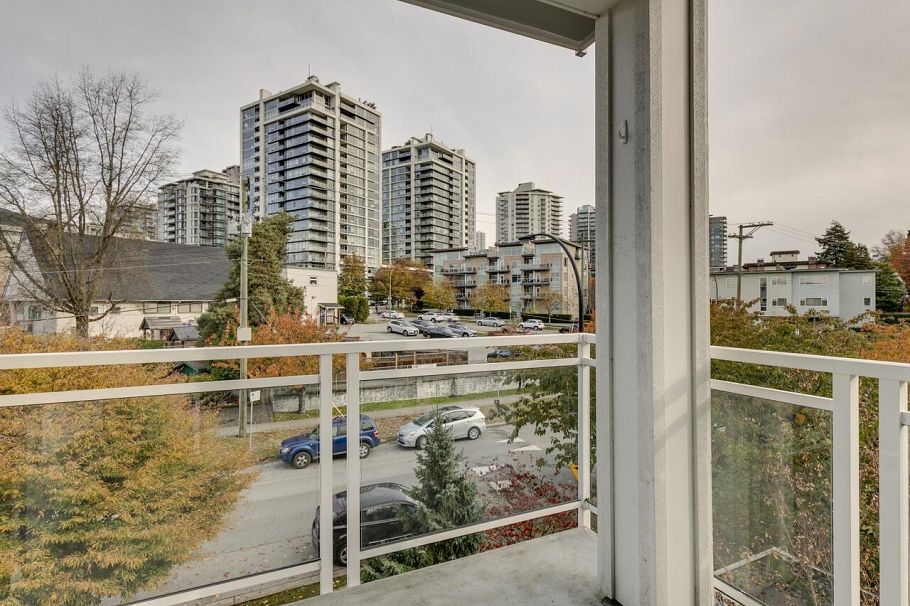 307 217 W 8th Street North Vancouver, BC - 19