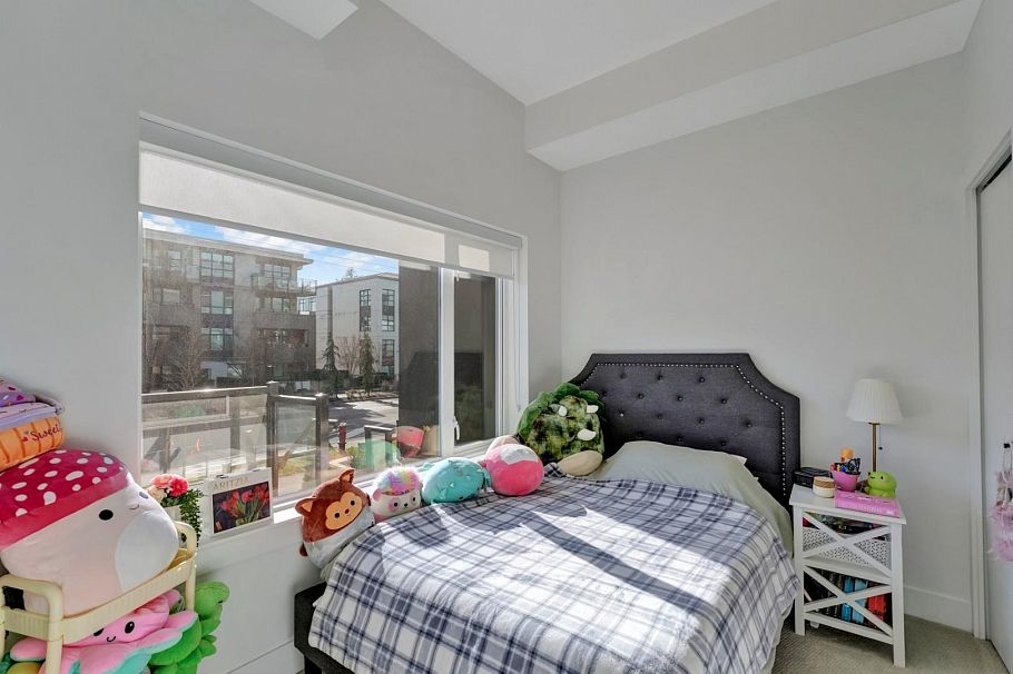 3 752 E 3rd Street North Vancouver, BC - 6