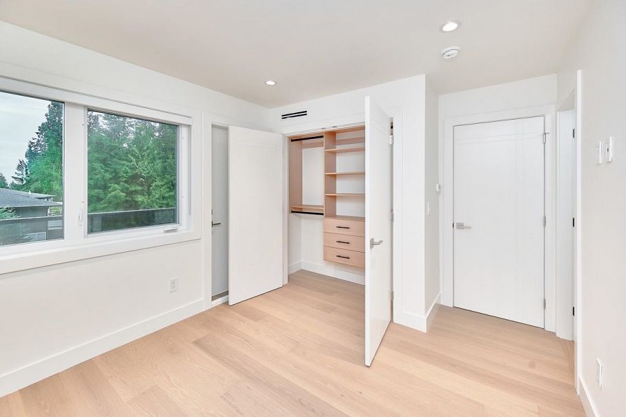 806 Montroyal Boulevard North Vancouver, BC - 27