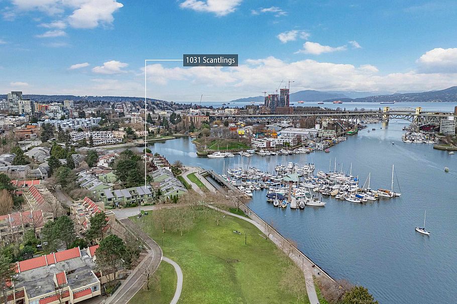 1031 Scantlings Vancouver, BC - 33
