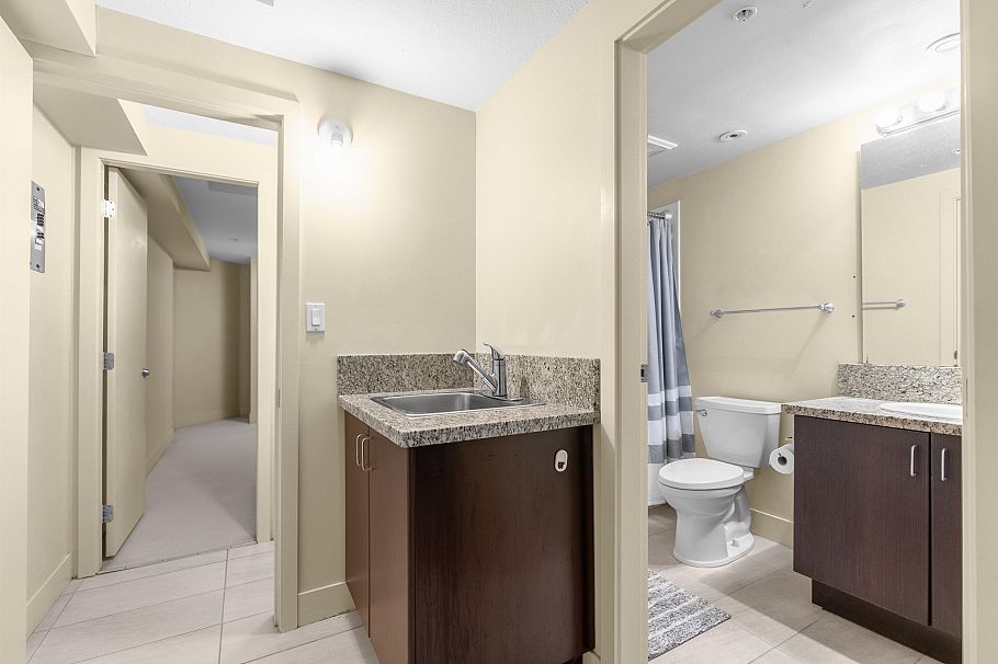 112 5958 Iona Drive Vancouver, BC - 27