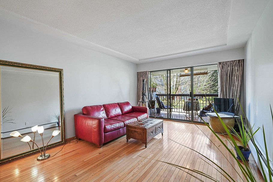 202 8770 Laurel Street Vancouver, BC - 3