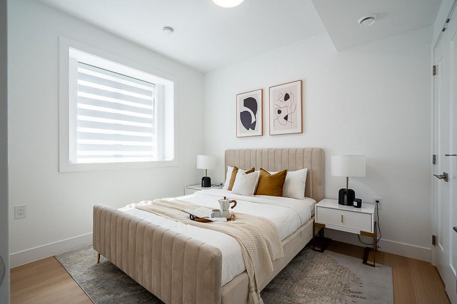 2107 E 33rd Avenue Vancouver, BC - 18