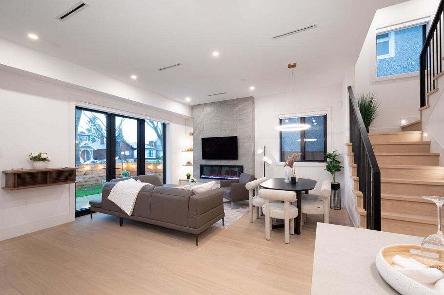 2493 Eton Street Vancouver, BC - 4