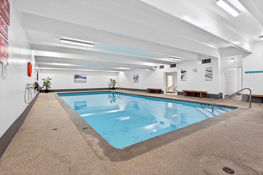 1306 2016 Fullerton Avenue North Vancouver, BC - 32