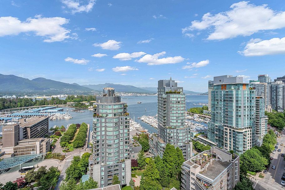 2001 620 Cardero Street Vancouver, BC - 31