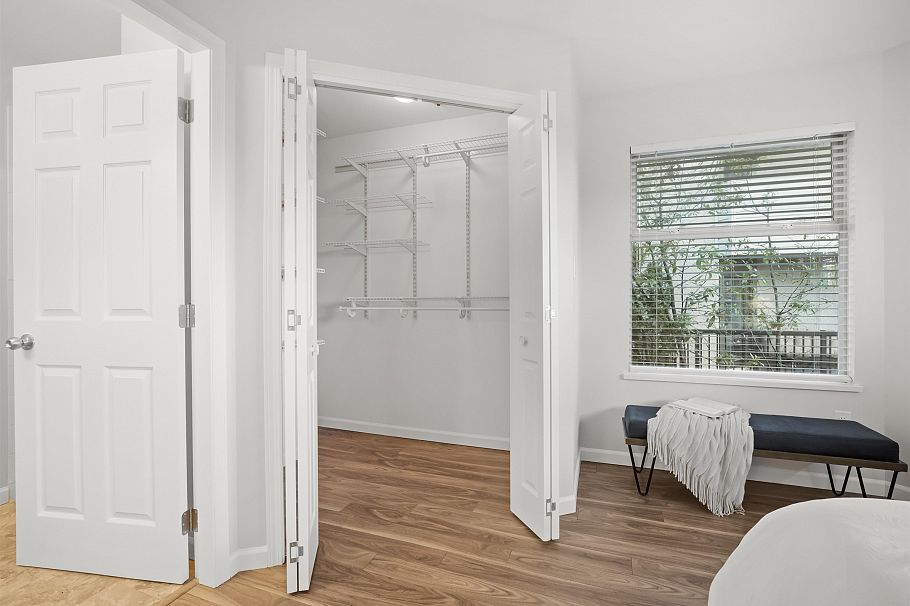 935 E 8th Avenue Vancouver, BC - 22