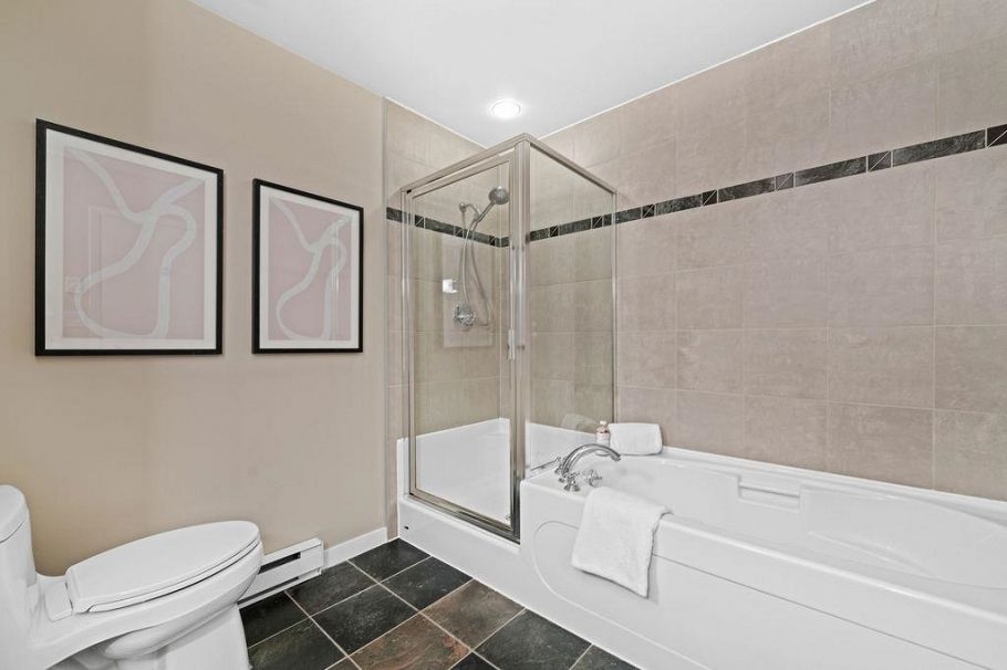 123 Aquarius Mews Vancouver, BC - 30