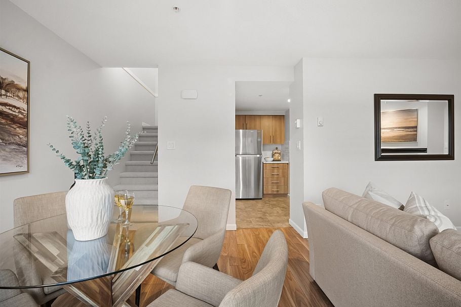 935 E 8th Avenue Vancouver, BC - 8