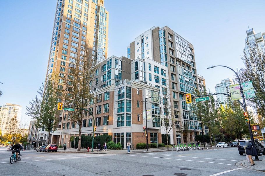 603 1318 Homer Street Vancouver, BC - 37